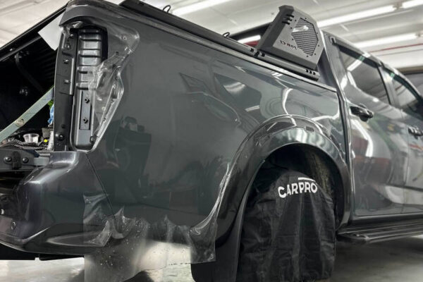 ציפוי ppf לרכב נגד שריטות לטנדר ציפוי ppf לרכב נגד שריטות לטנדר