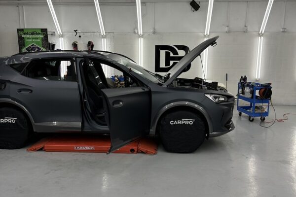 הגנה נגד שריטות לרכב לפני סיום הגנה נגד שריטות לרכב לפני סיום