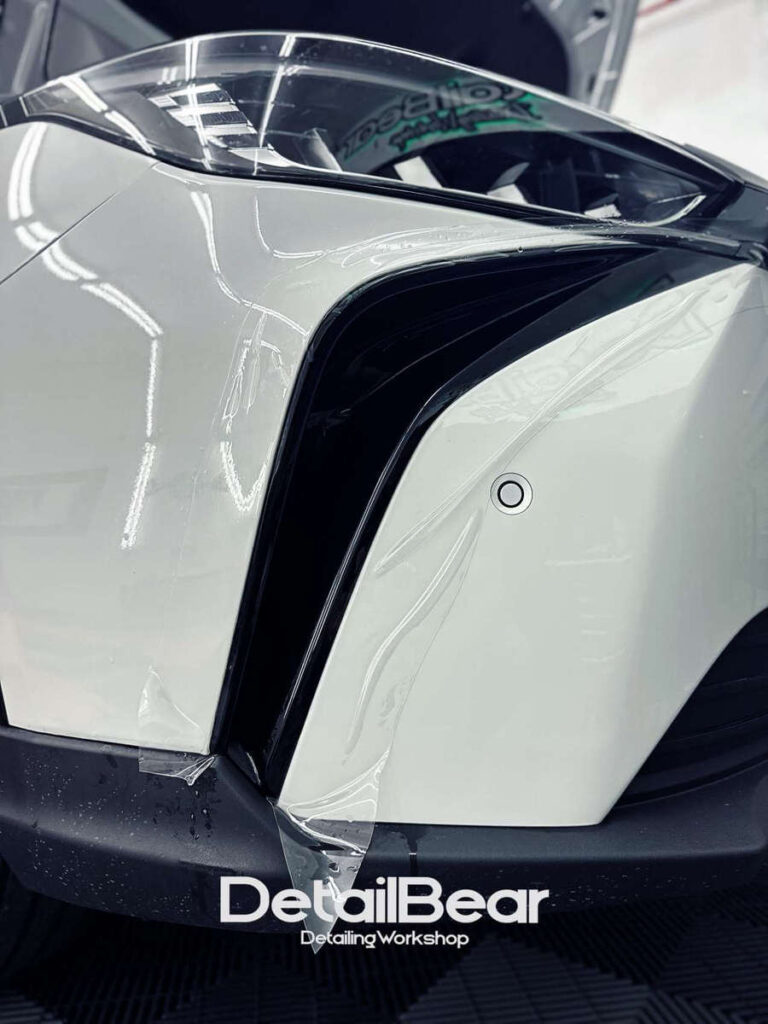 Geely Geometry: ציפוי PPF מסדרת LUX בעובי 240 מיקרון Geely Geometry: ציפוי PPF מסדרת LUX בעובי 240 מיקרון