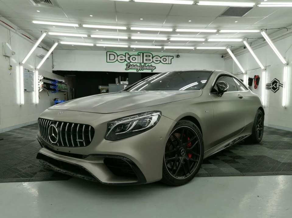 פרויקט ציפוי ויניל למרצדס S63 – דיוק, יוקרה וביצוע ללא פשרות פרויקט ציפוי ויניל למרצדס S63 – דיוק, יוקרה וביצוע ללא פשרות