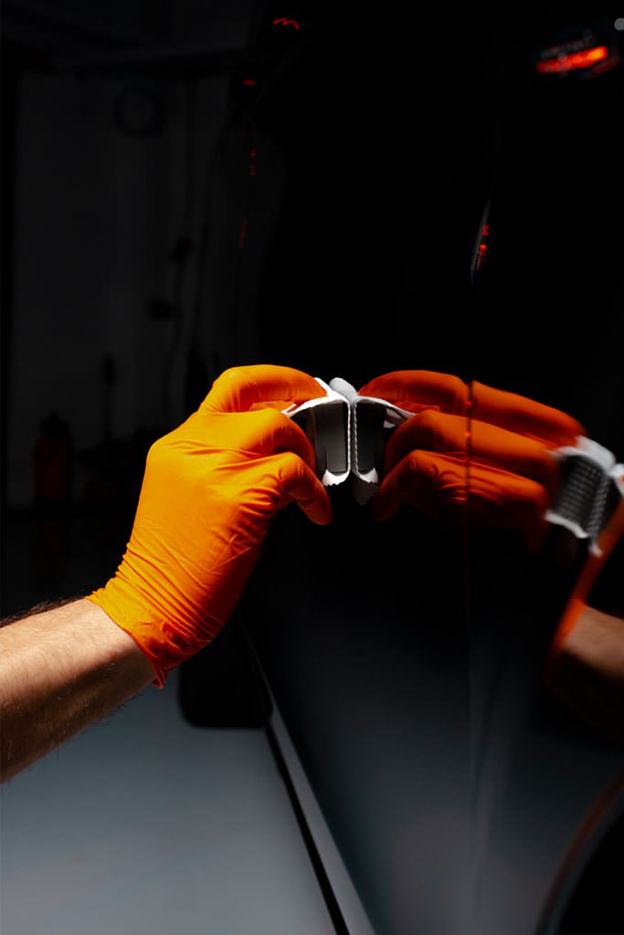 פרויקט בידוד אקוסטי לרכב 1 Detail Bear דיטיילינג לרכב